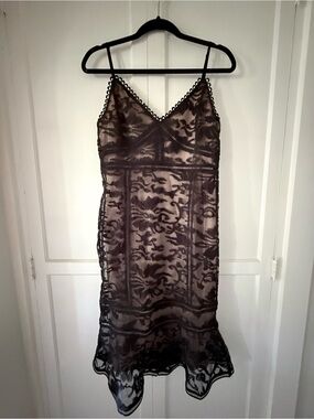 Lulu's Black Lace Midi Dress